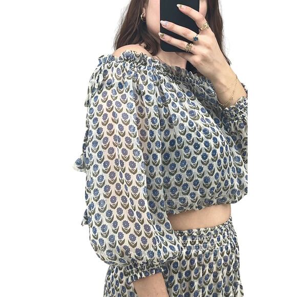 Misa Los Angeles Top Size M Blue White Blouse Ruffle Sleeves On/Off-the-Shoulder - Picture 1 of 11